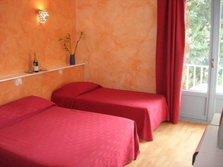 Les Mimosas Hotell Lunel  Rom bilde
