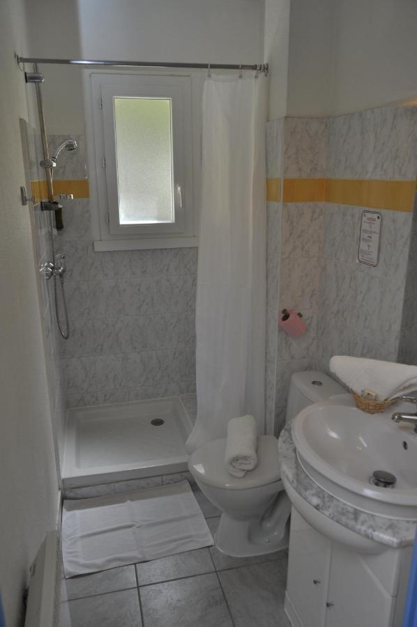 Les Mimosas Hotell Lunel  Rom bilde